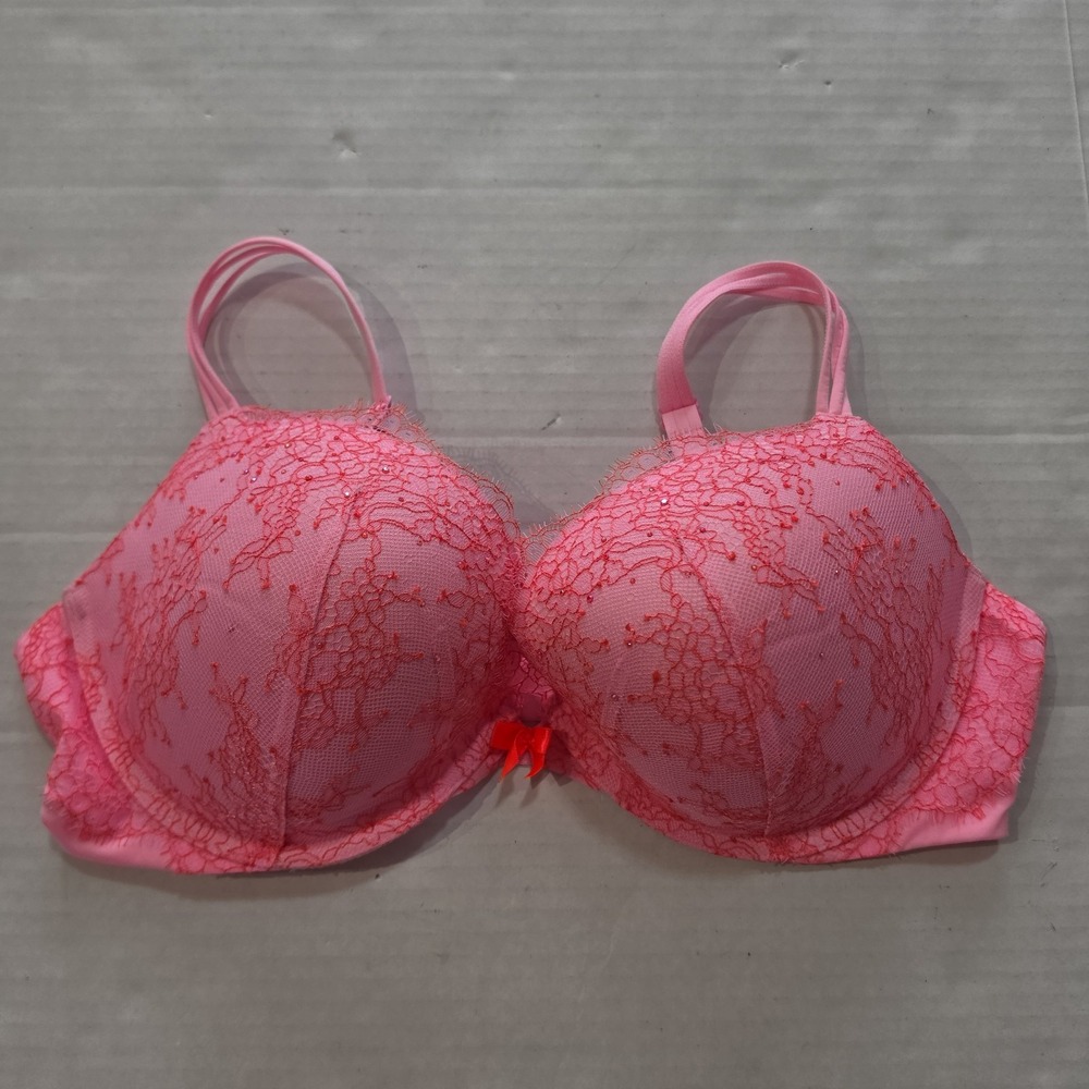 Victoria's Secret Very Sexy Push-Up Bra Pink Lace 38D